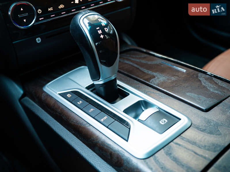 Седан Maserati Ghibli 2014 в Києві