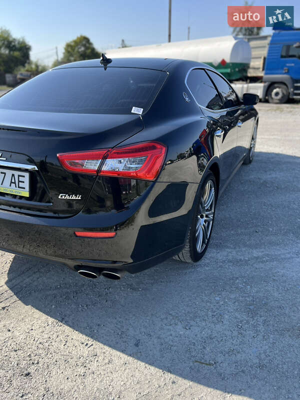 Седан Maserati Ghibli 2016 в Івано-Франківську