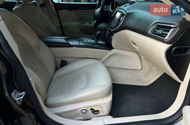 Седан Maserati Ghibli 2014 в 