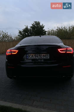 Седан Maserati Ghibli 2014 в 