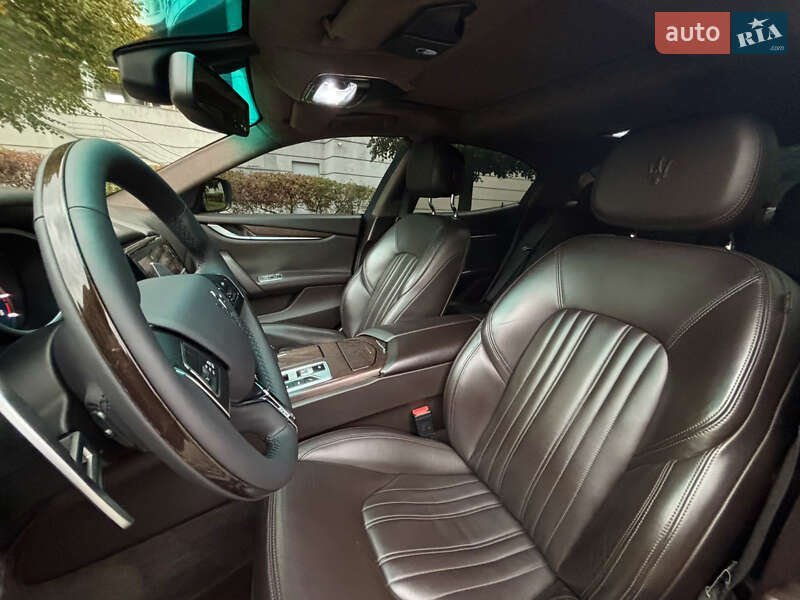 Седан Maserati Ghibli 2014 в Киеве