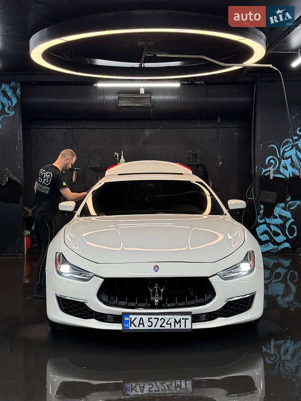 Седан Maserati Ghibli 2019 в Киеве фото 2 Седан Maserati Ghibli 2019 в Киеве