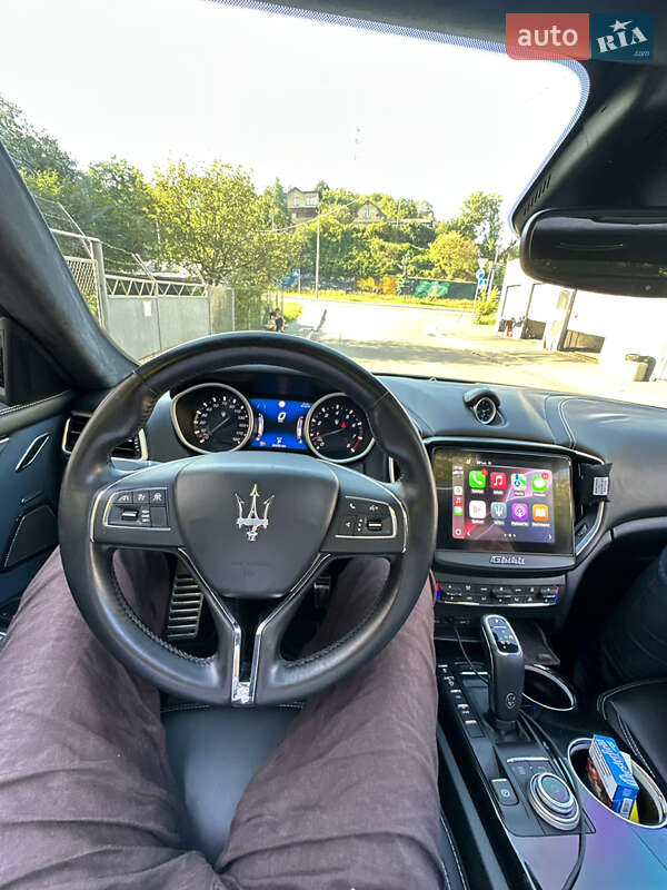 Седан Maserati Ghibli 2019 в Киеве фото 6 Седан Maserati Ghibli 2019 в Киеве