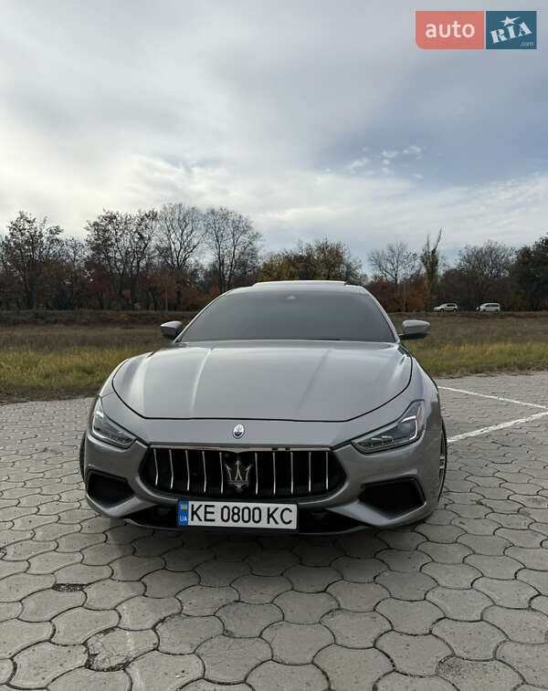 Седан Maserati Ghibli 2018 в Дніпрі фото 4 Седан Maserati Ghibli 2018 в Дніпрі