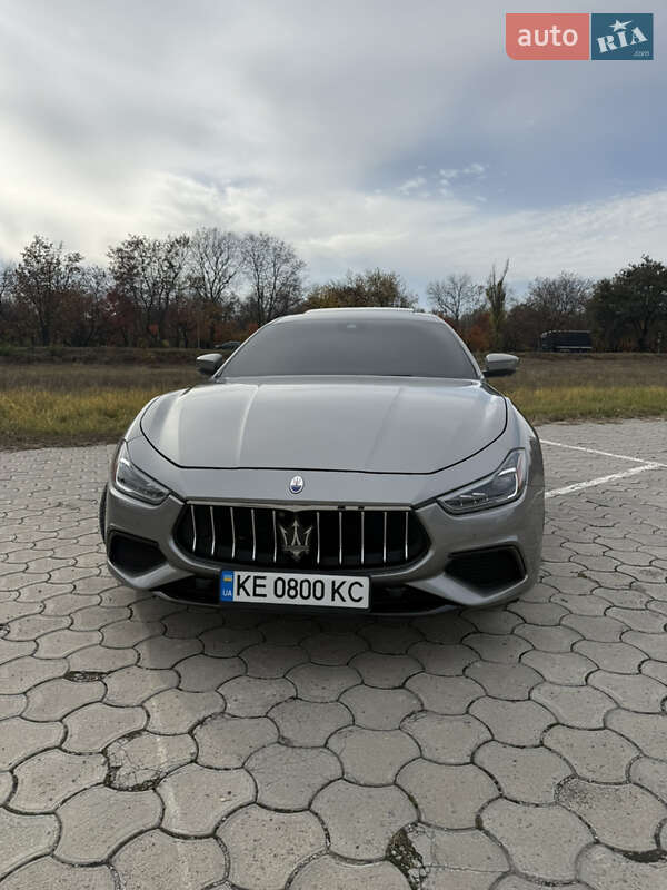 Седан Maserati Ghibli 2018 в Дніпрі фото 5 Седан Maserati Ghibli 2018 в Дніпрі