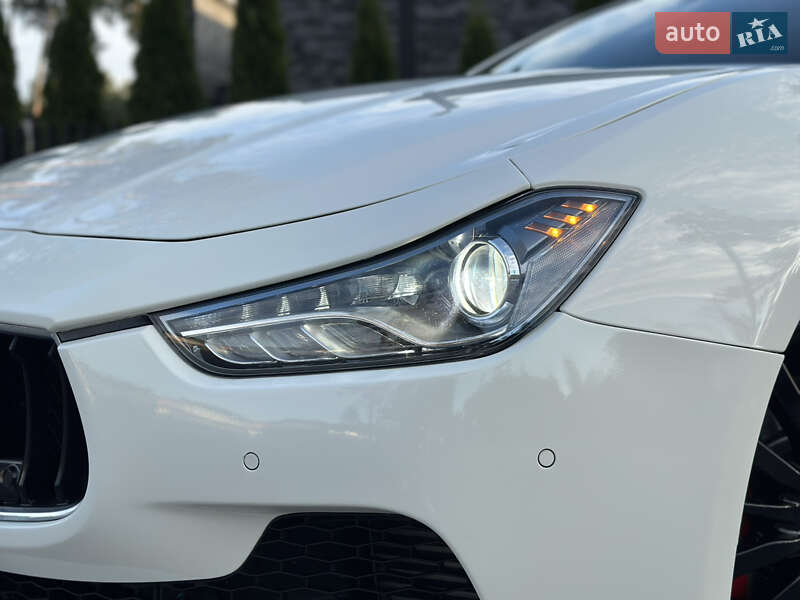 Седан Maserati Ghibli 2020 в Киеве фото 13 Седан Maserati Ghibli 2020 в Киеве