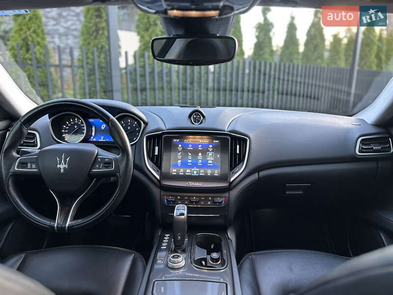 Седан Maserati Ghibli 2020 в Киеве фото 32 Седан Maserati Ghibli 2020 в Киеве