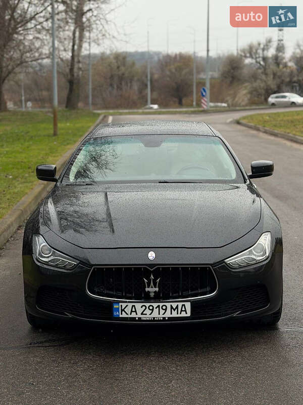 Седан Maserati Ghibli 2014 в Києві
