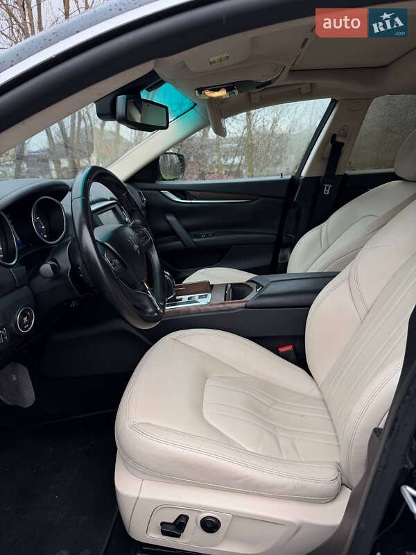 Седан Maserati Ghibli 2014 в Києві