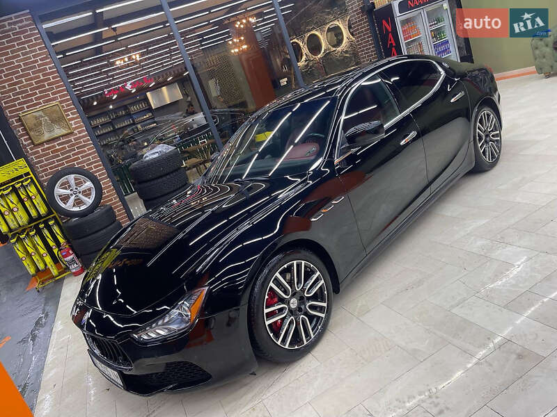 Седан Maserati Ghibli 2014 в Одессе