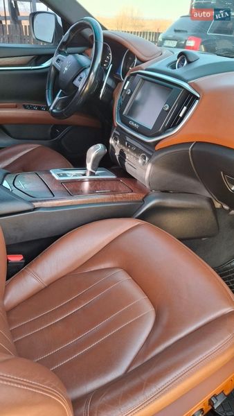 Седан Maserati Ghibli 2016 в Ивано-Франковске