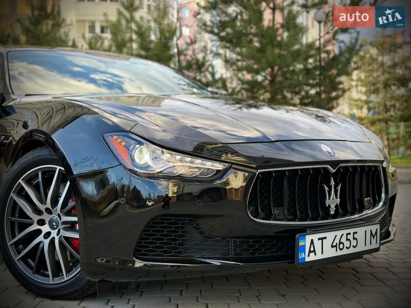 Седан Maserati Ghibli 2014 в Івано-Франківську