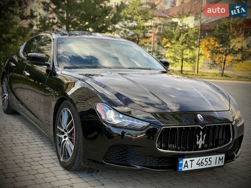Седан Maserati Ghibli 2014 в Івано-Франківську