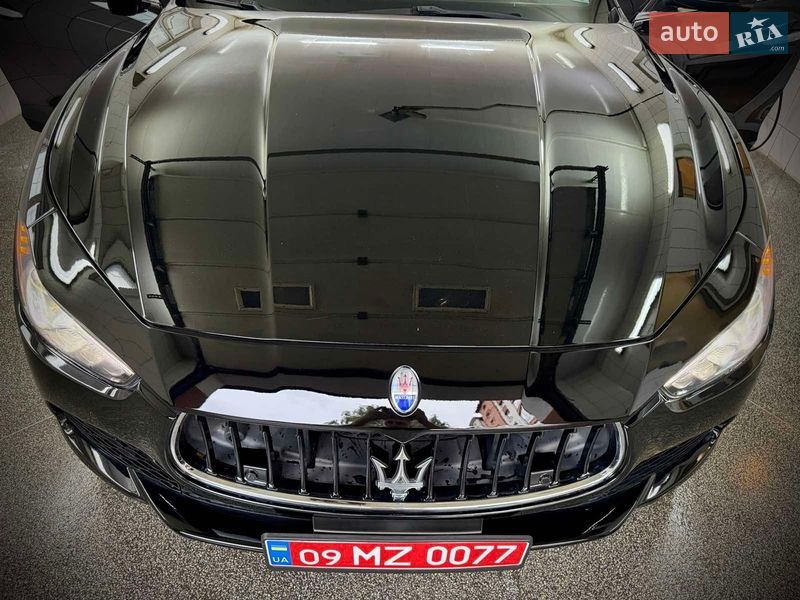 Седан Maserati Ghibli 2014 в Івано-Франківську