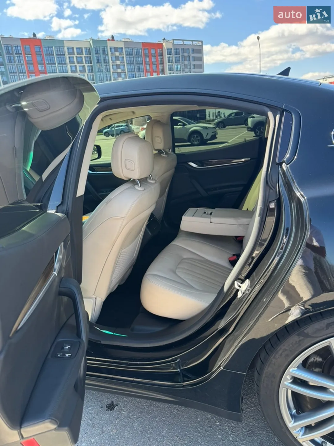 2014 Maserati Ghibli - мініатюра 8