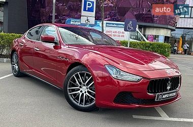 Седан Maserati Ghibli 2015 в Киеве