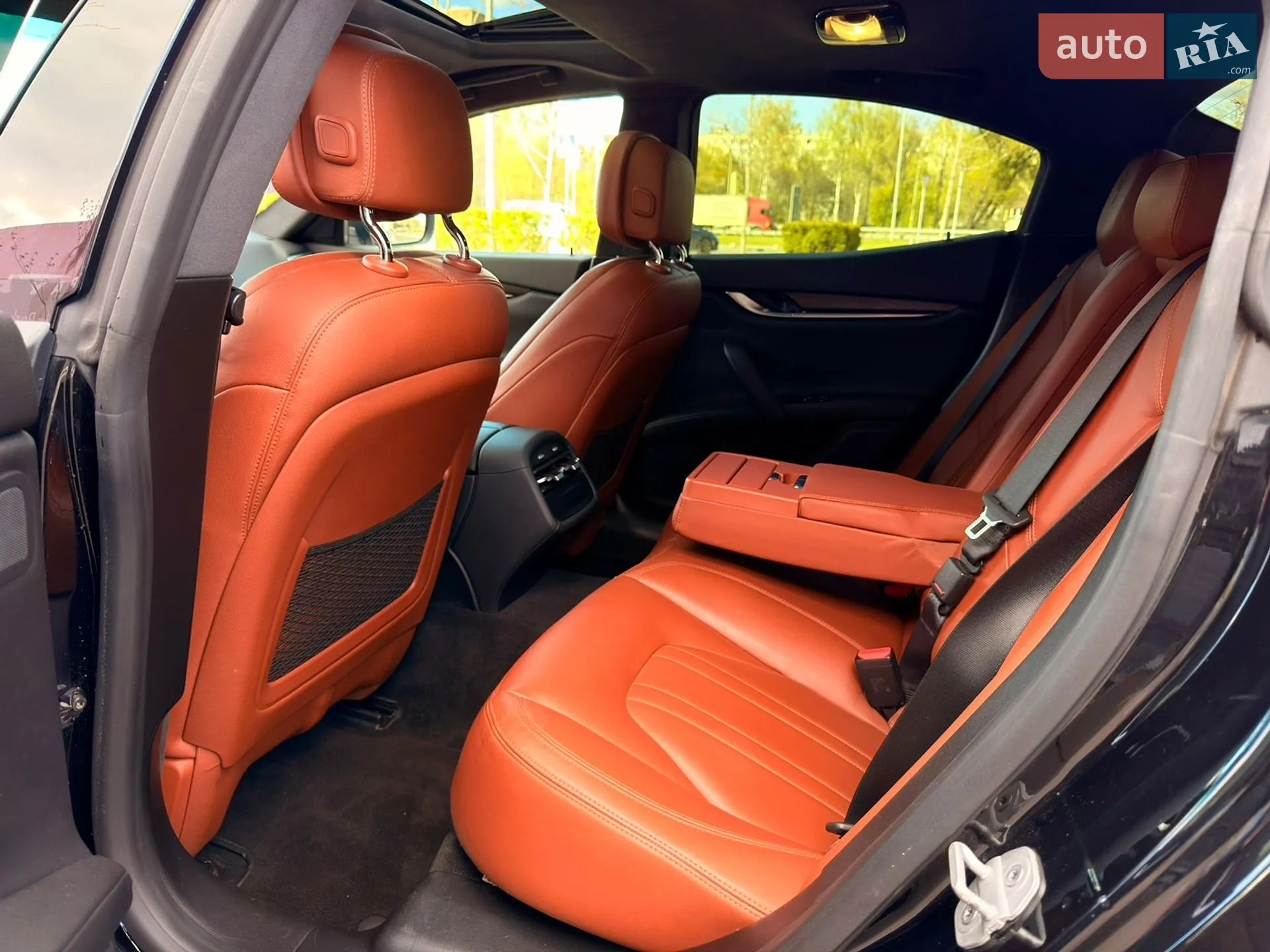 2015 Maserati Ghibli - мініатюра 19