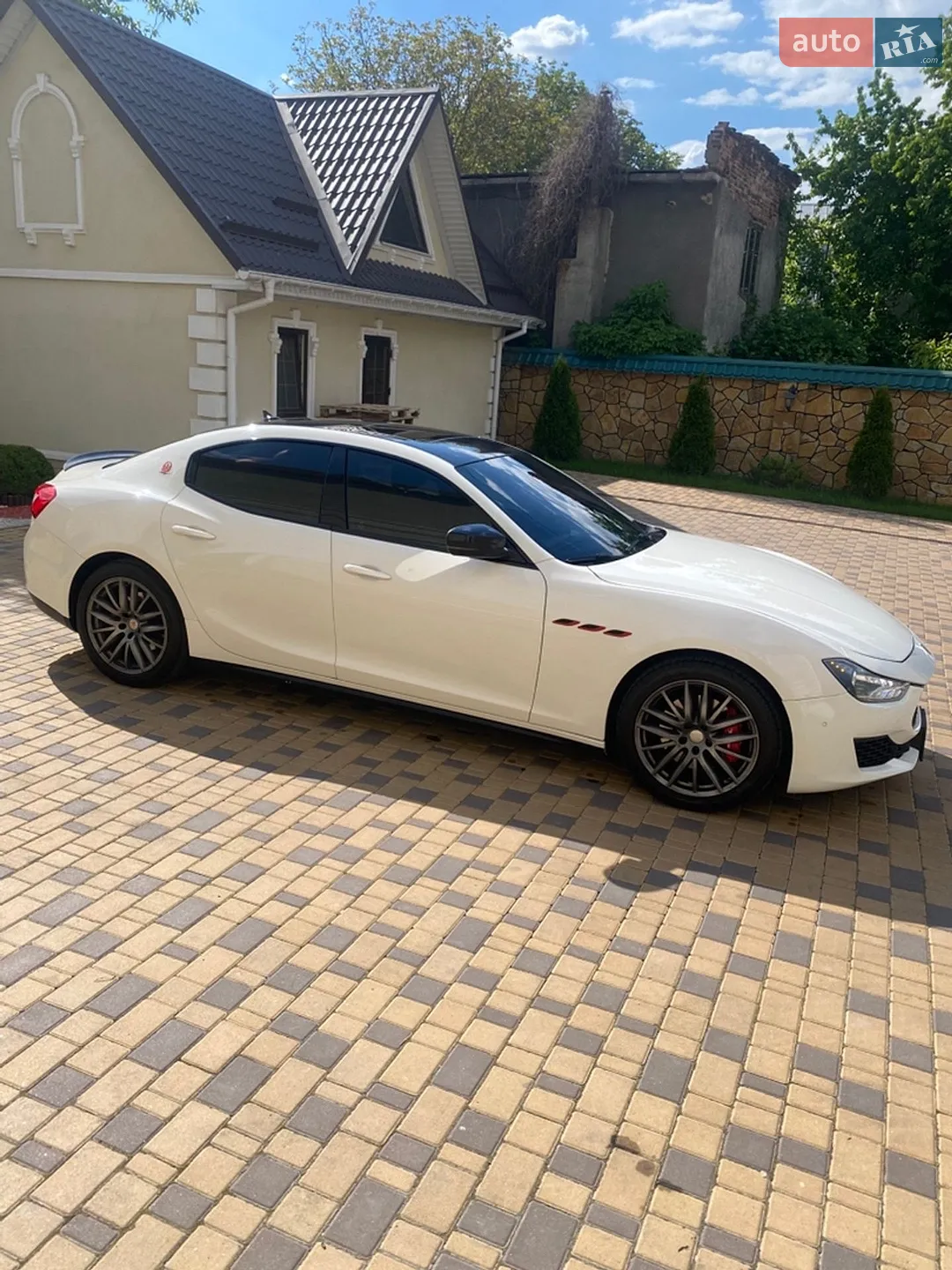 2016 Maserati Ghibli - мініатюра 8