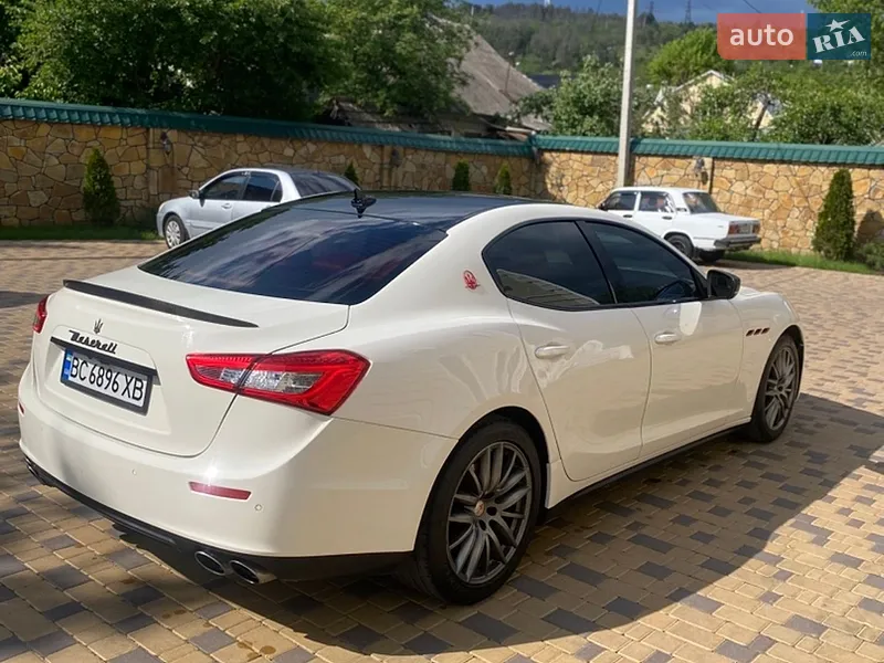 Maserati Ghibli 2016 VIN ZAM57XSA1H1225321 фото оголошення 22 з 91