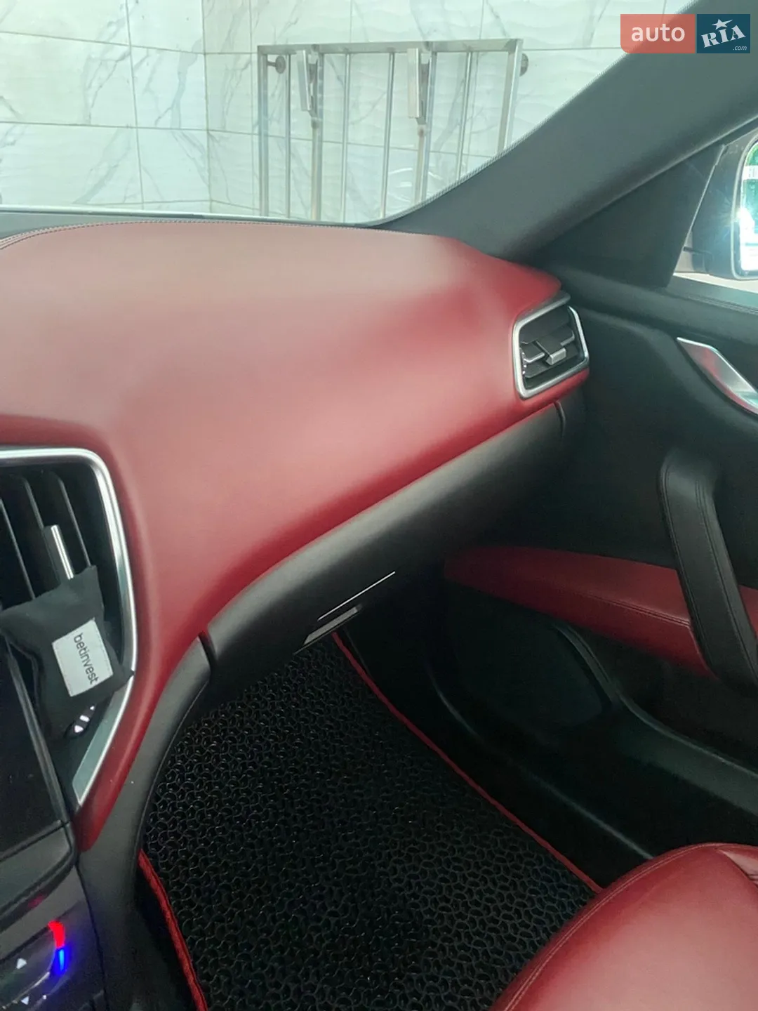 2016 Maserati Ghibli - мініатюра 32