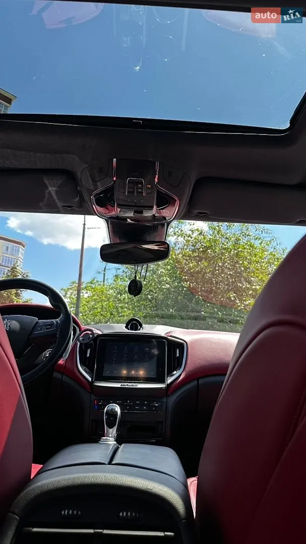 2017 Maserati Ghibli - мініатюра 26