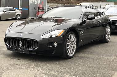 Кабриолет Maserati GranCabrio 2011 в Киеве