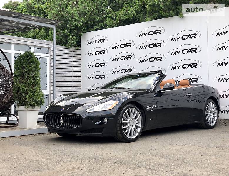 Кабріолет Maserati GranCabrio 2010 в Києві