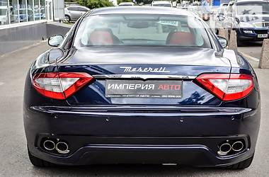 Купе Maserati GranTurismo 2012 в Киеве