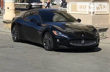 Купе Maserati GranTurismo 2012 в Одессе