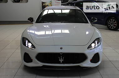 Купе Maserati GranTurismo 2019 в Киеве