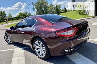 Купе Maserati GranTurismo 2008 в 