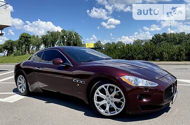 Купе Maserati GranTurismo 2008 в 