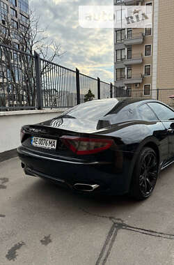 Купе Maserati GranTurismo 2011 в Києві