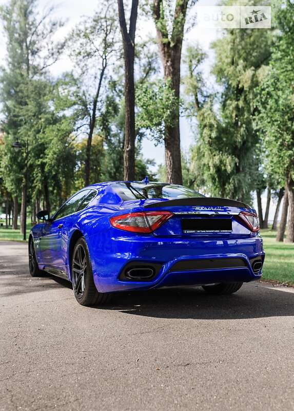 Купе Maserati GranTurismo 2017 в Києві