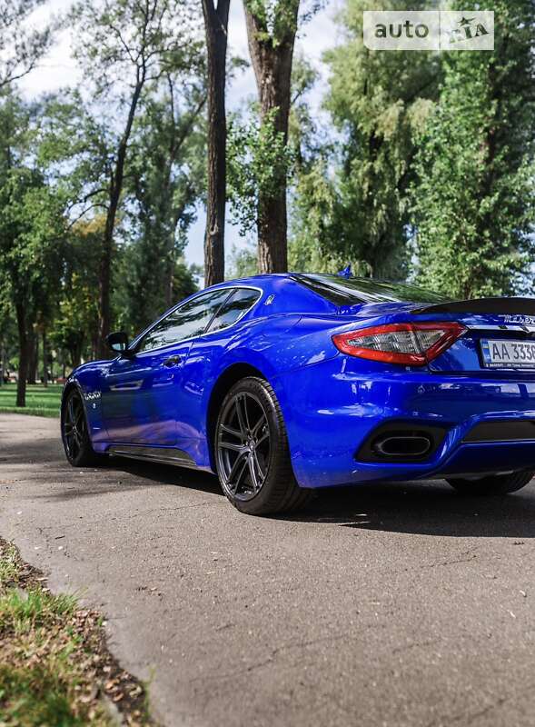 Купе Maserati GranTurismo 2017 в Києві