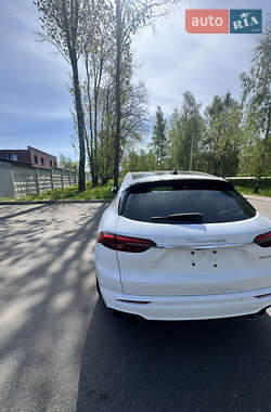 Позашляховик / Кросовер Maserati Grecale 2023 в 