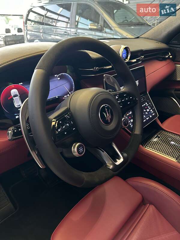 Позашляховик / Кросовер Maserati Grecale 2022 в Києві фото 17 Позашляховик / Кросовер Maserati Grecale 2022 в Києві