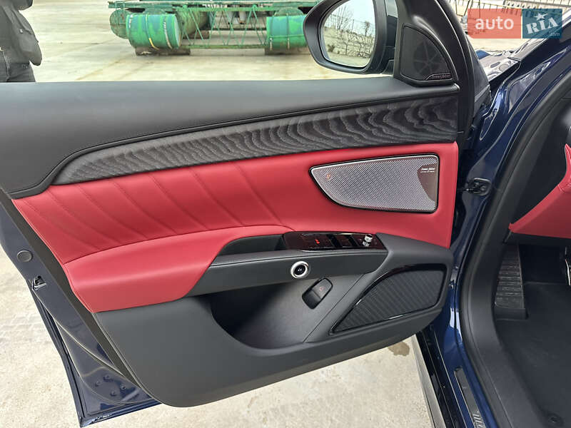 Позашляховик / Кросовер Maserati Grecale 2024 в Одесі фото 10 Позашляховик / Кросовер Maserati Grecale 2024 в Одесі