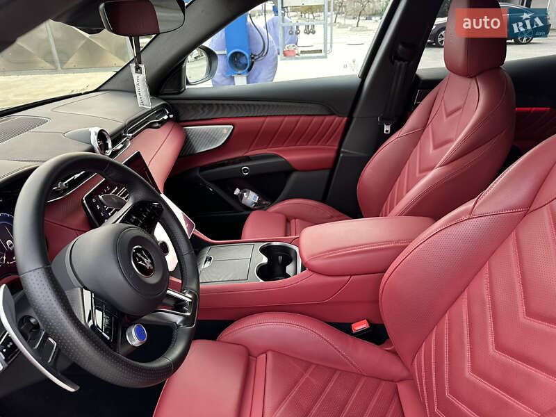 Позашляховик / Кросовер Maserati Grecale 2024 в Одесі фото 14 Позашляховик / Кросовер Maserati Grecale 2024 в Одесі