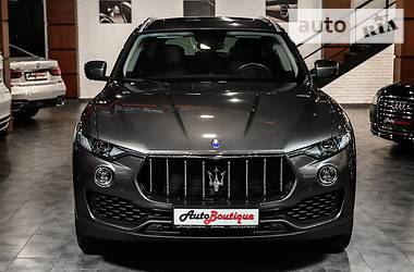 Позашляховик / Кросовер Maserati Levante 2017 в Одесі