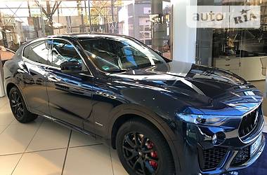 Позашляховик / Кросовер Maserati Levante 2018 в Києві