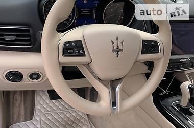 Позашляховик / Кросовер Maserati Levante 2018 в Києві