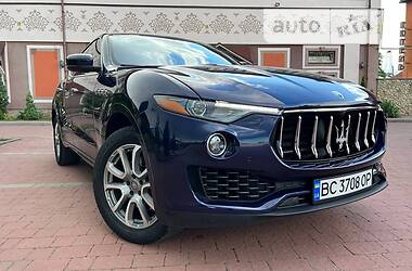 Позашляховик / Кросовер Maserati Levante 2018 в Києві