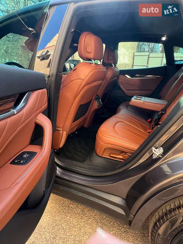 Внедорожник / Кроссовер Maserati Levante 2021 в Киеве фото 21 Внедорожник / Кроссовер Maserati Levante 2021 в Киеве