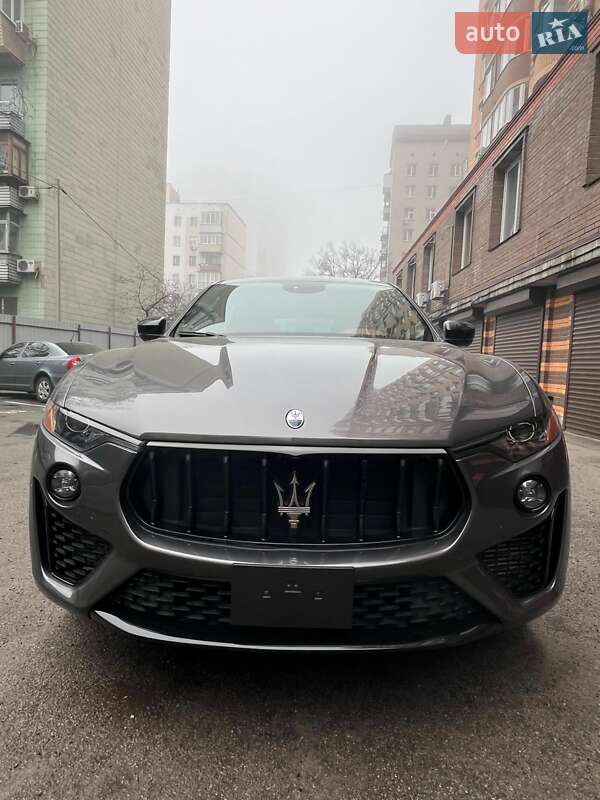 Внедорожник / Кроссовер Maserati Levante 2021 в Киеве фото 10 Внедорожник / Кроссовер Maserati Levante 2021 в Киеве