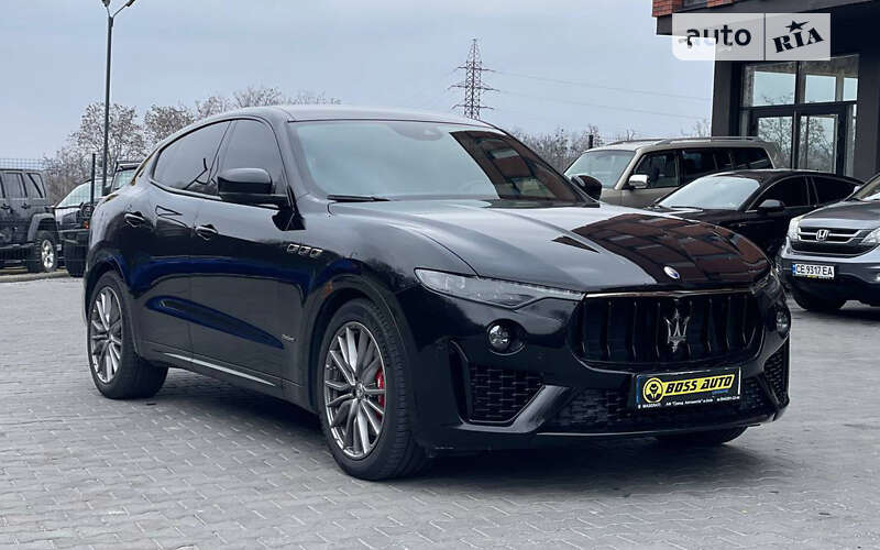 Внедорожник / Кроссовер Maserati Levante 2019 в Черновцах