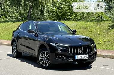 Позашляховик / Кросовер Maserati Levante 2016 в Києві