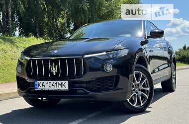 Позашляховик / Кросовер Maserati Levante 2016 в Києві