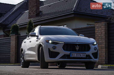 Внедорожник / Кроссовер Maserati Levante 2018 в Полтаве