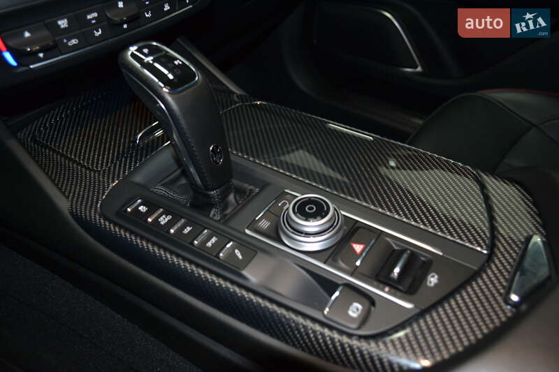 Позашляховик / Кросовер Maserati Levante 2018 в Києві фото 13 Позашляховик / Кросовер Maserati Levante 2018 в Києві